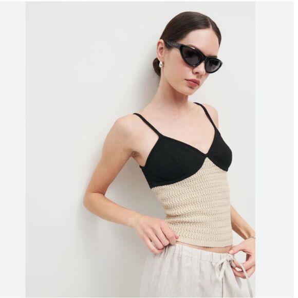 REFORMATION April V-Neck Contrast Organic Cotton Top - Picture 1 of 14